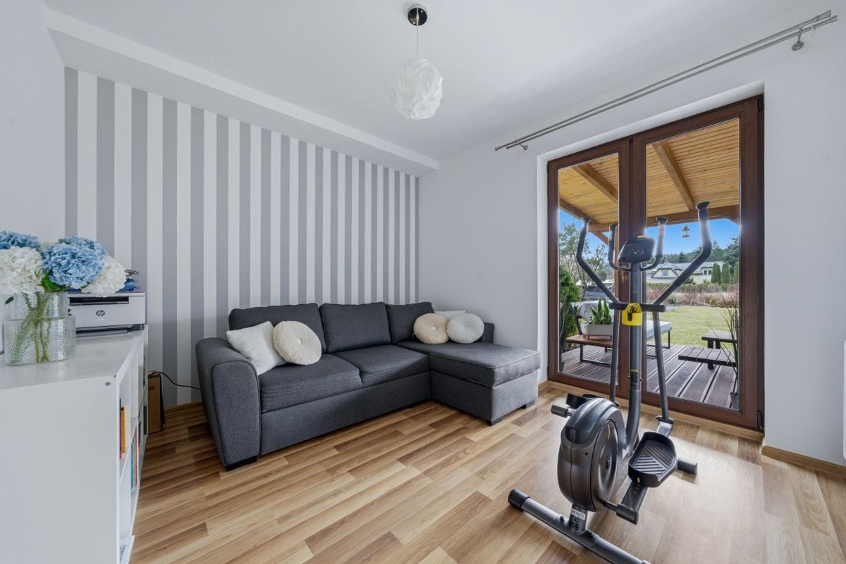 Dom 5 pokojowe na Sprzedaż