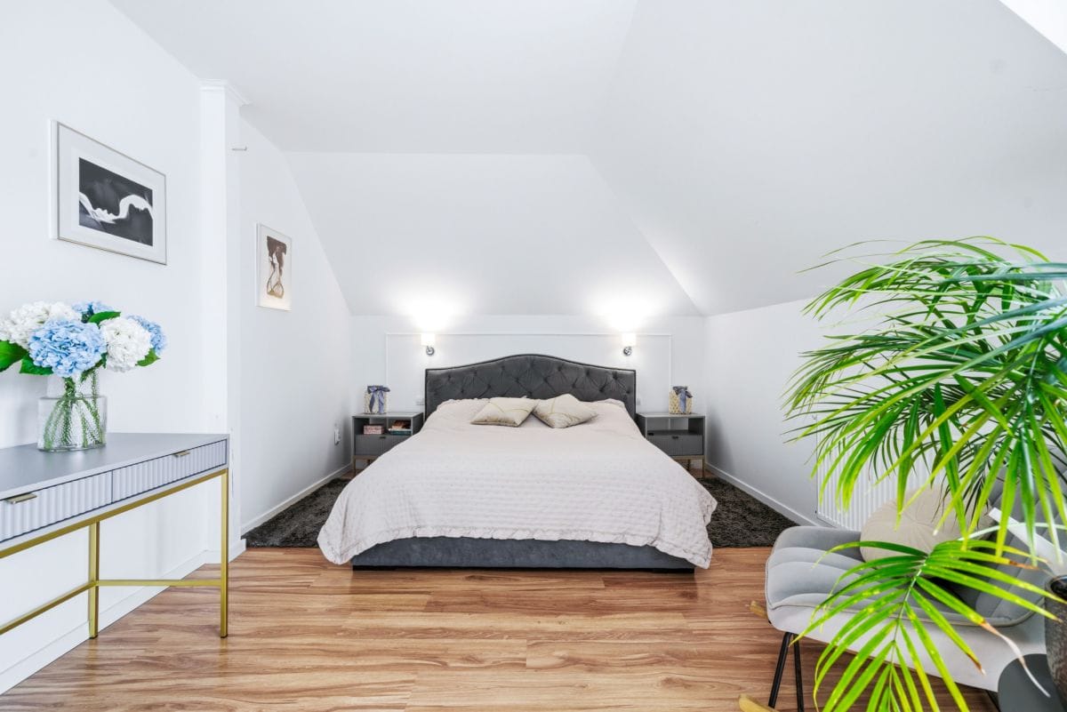 Dom 5 pokojowe na Sprzedaż