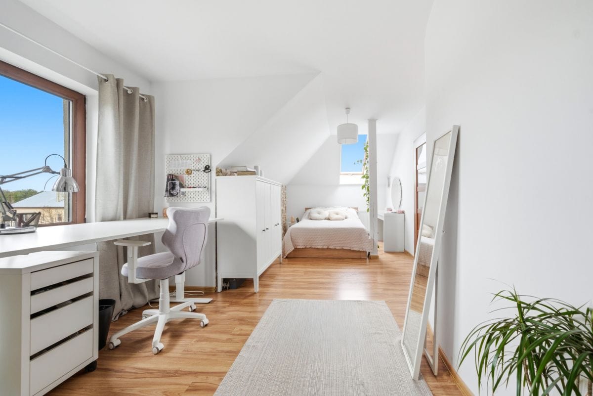 Dom 5 pokojowe na Sprzedaż