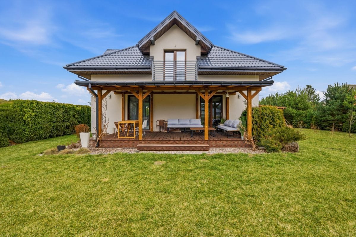 Dom 5 pokojowe na Sprzedaż