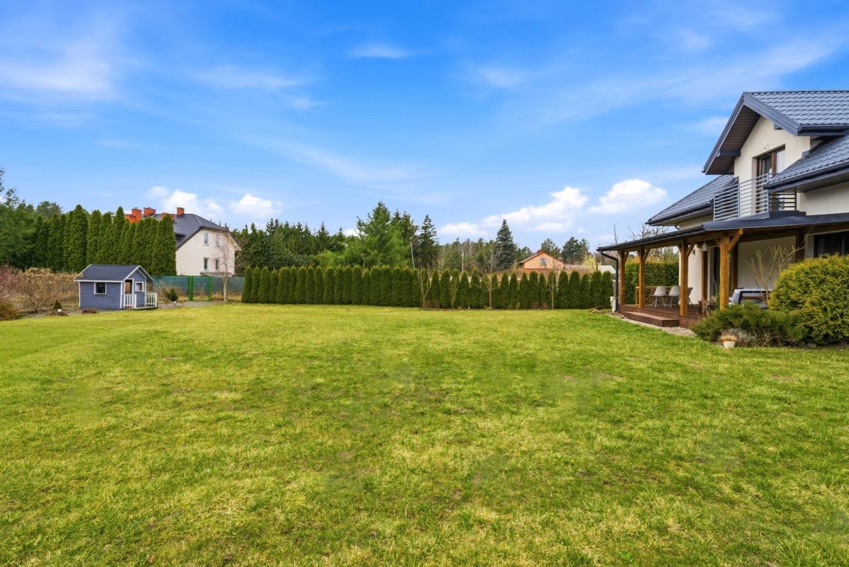 Dom 5 pokojowe na Sprzedaż