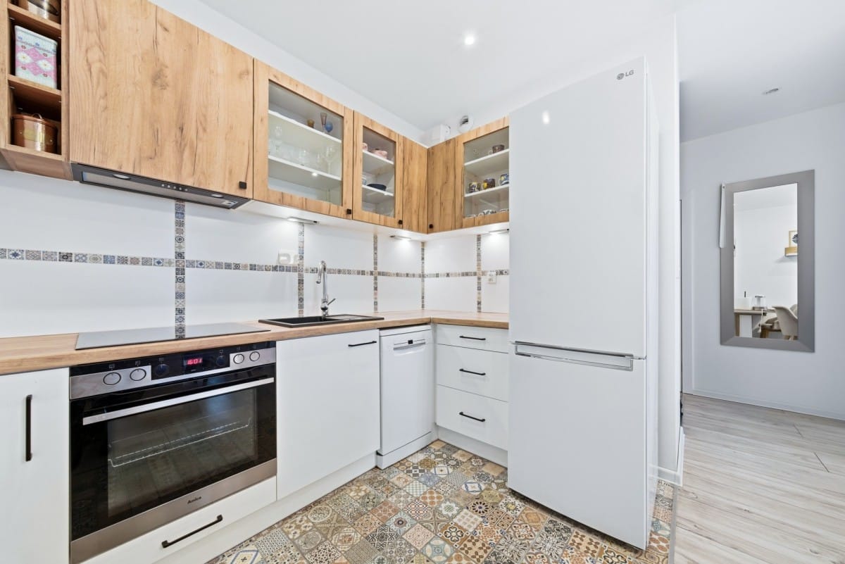 Mieszkanie 2 pokojowe na Sprzedaż