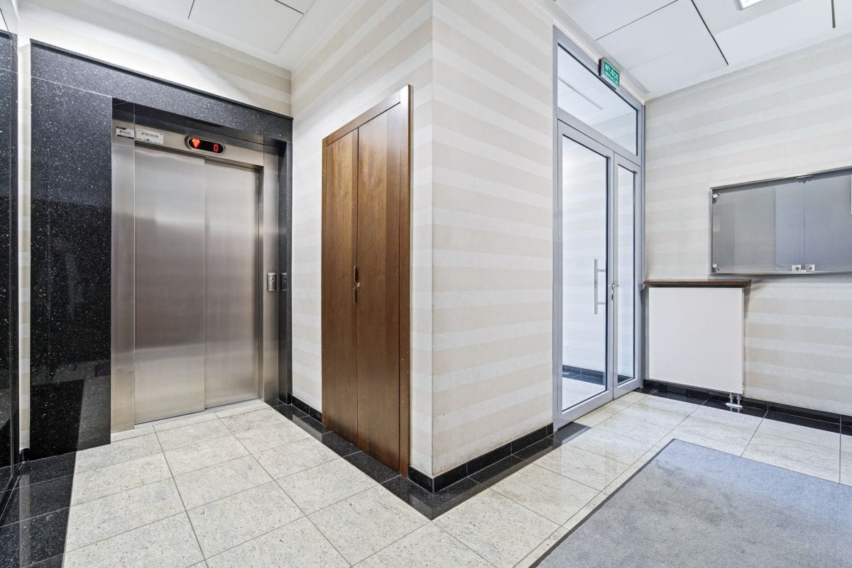 Mieszkanie 1 pokojowe na Sprzedaż