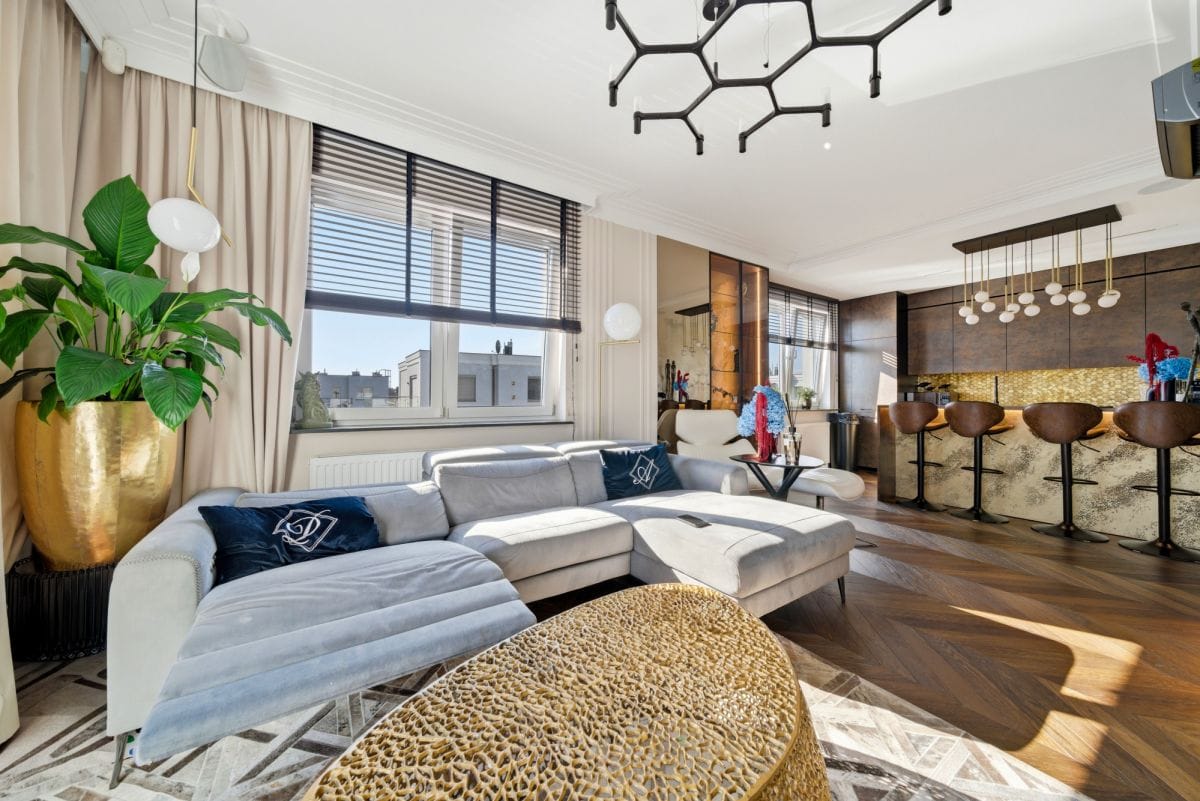 Mieszkanie 3 pokojowe na Sprzedaż