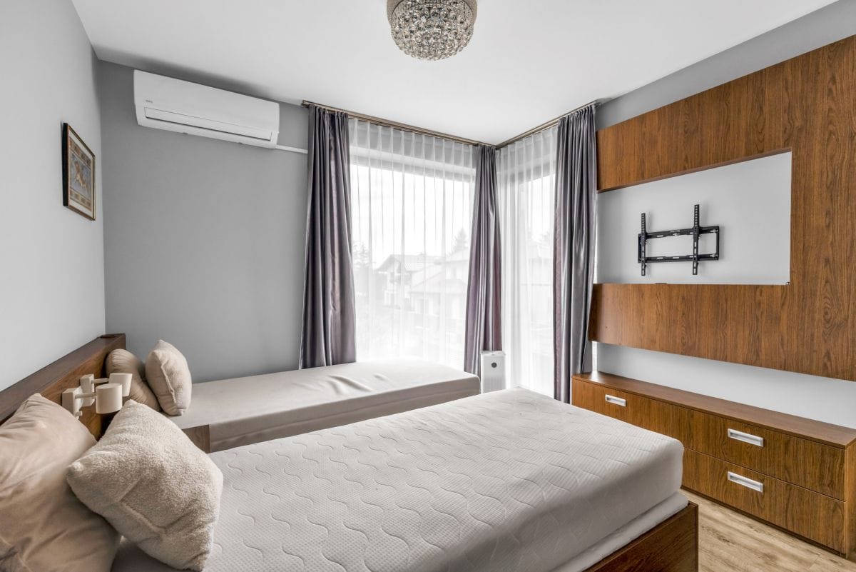 Dom 5 pokojowe na Sprzedaż