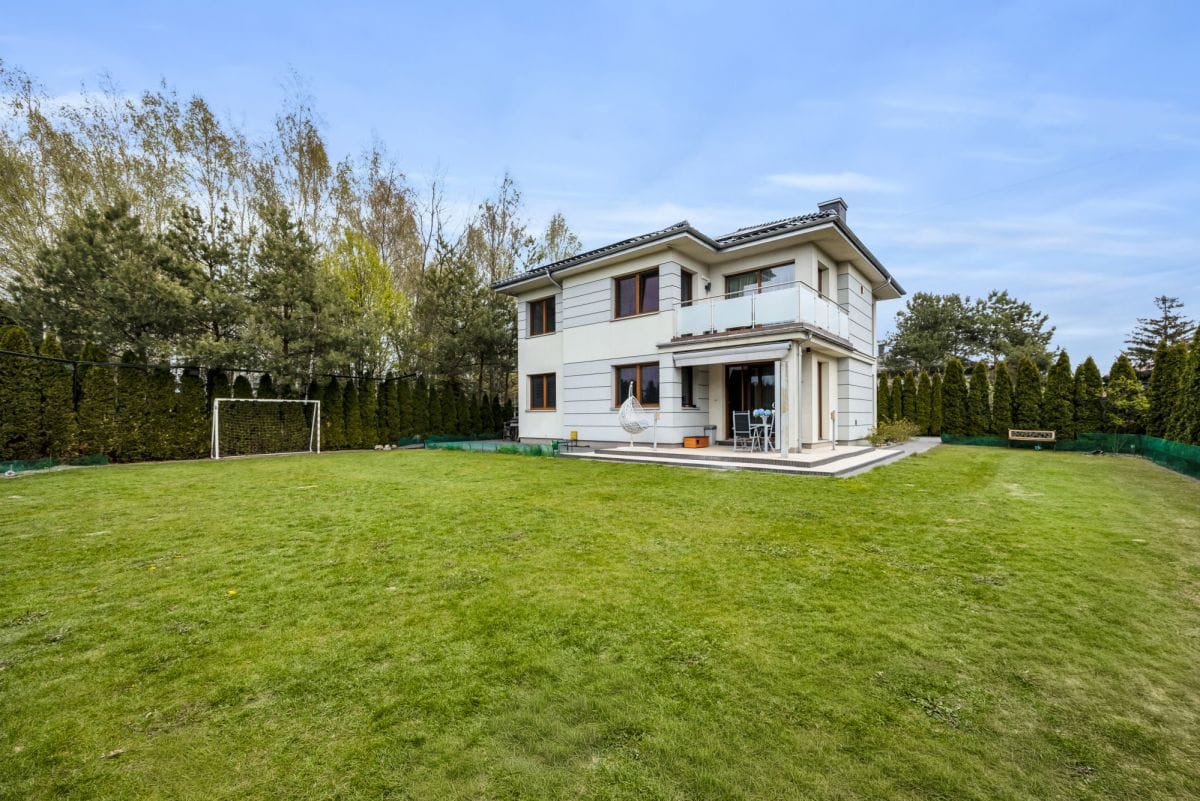 Dom 5 pokojowe na Sprzedaż