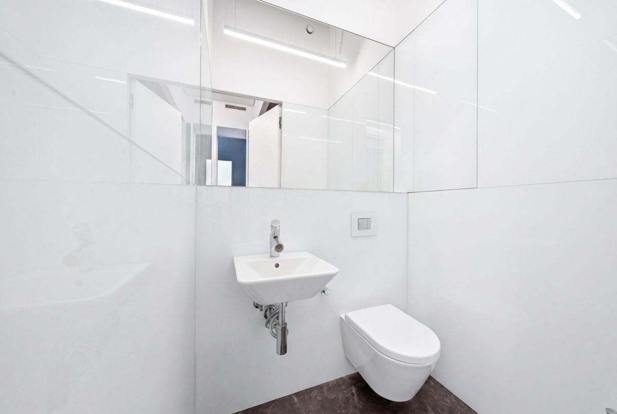 Lokal użytkowy  pokojowe na Sprzedaż