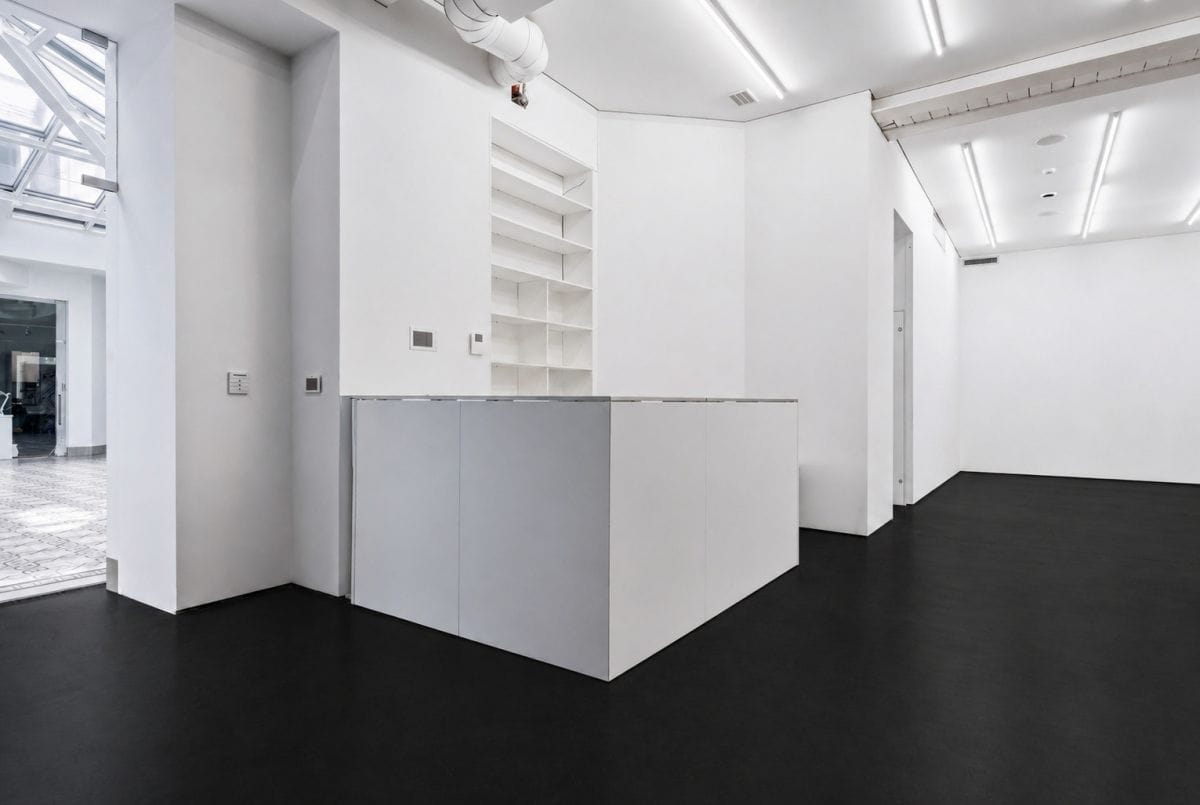 Lokal użytkowy  pokojowe na Sprzedaż