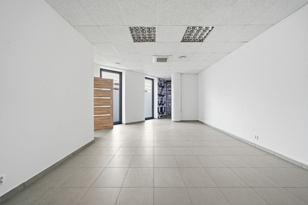 Lokal użytkowy  pokojowe na Wynajem