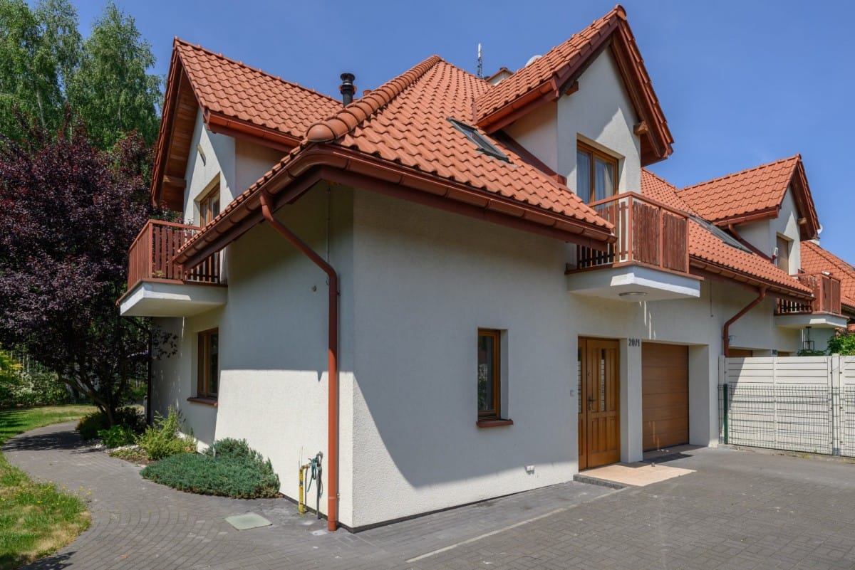 Dom 5 pokojowe na Sprzedaż