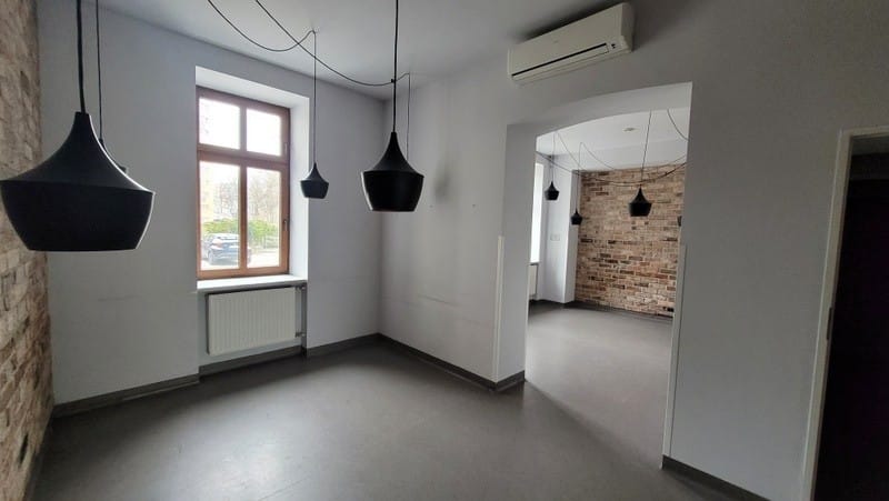 Lokal użytkowy  pokojowe na Wynajem