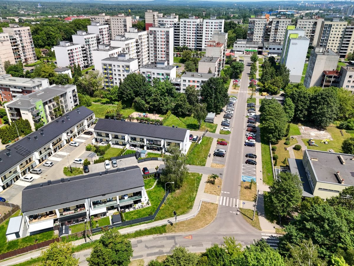 Mieszkanie 4 pokojowe na Sprzedaż