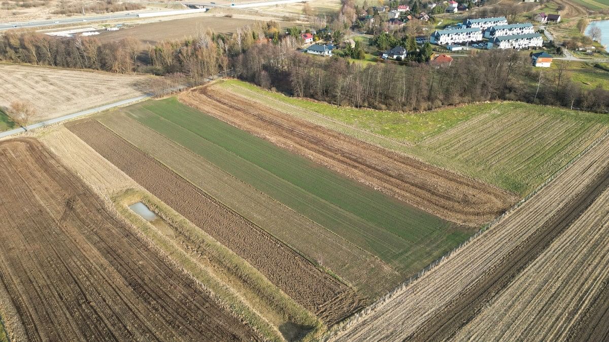 Działka  pokojowe na Sprzedaż