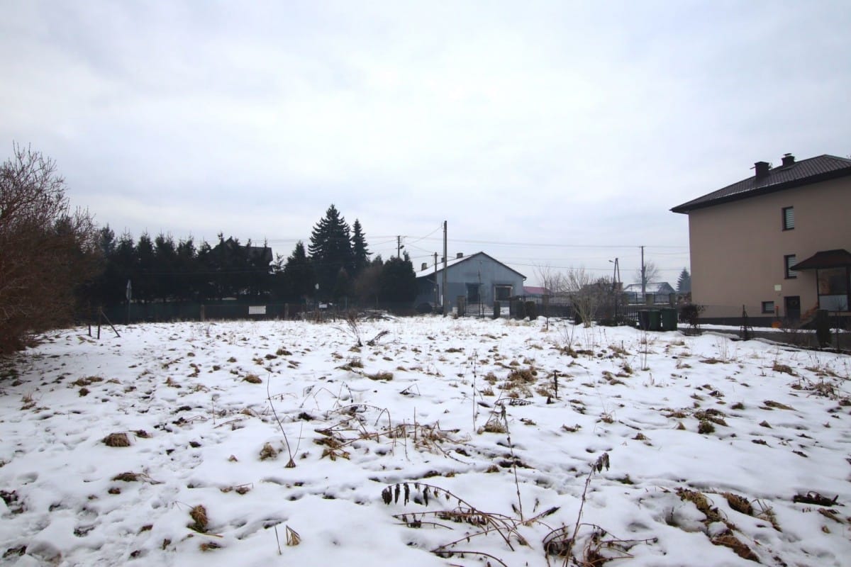 Działka  pokojowe na Sprzedaż