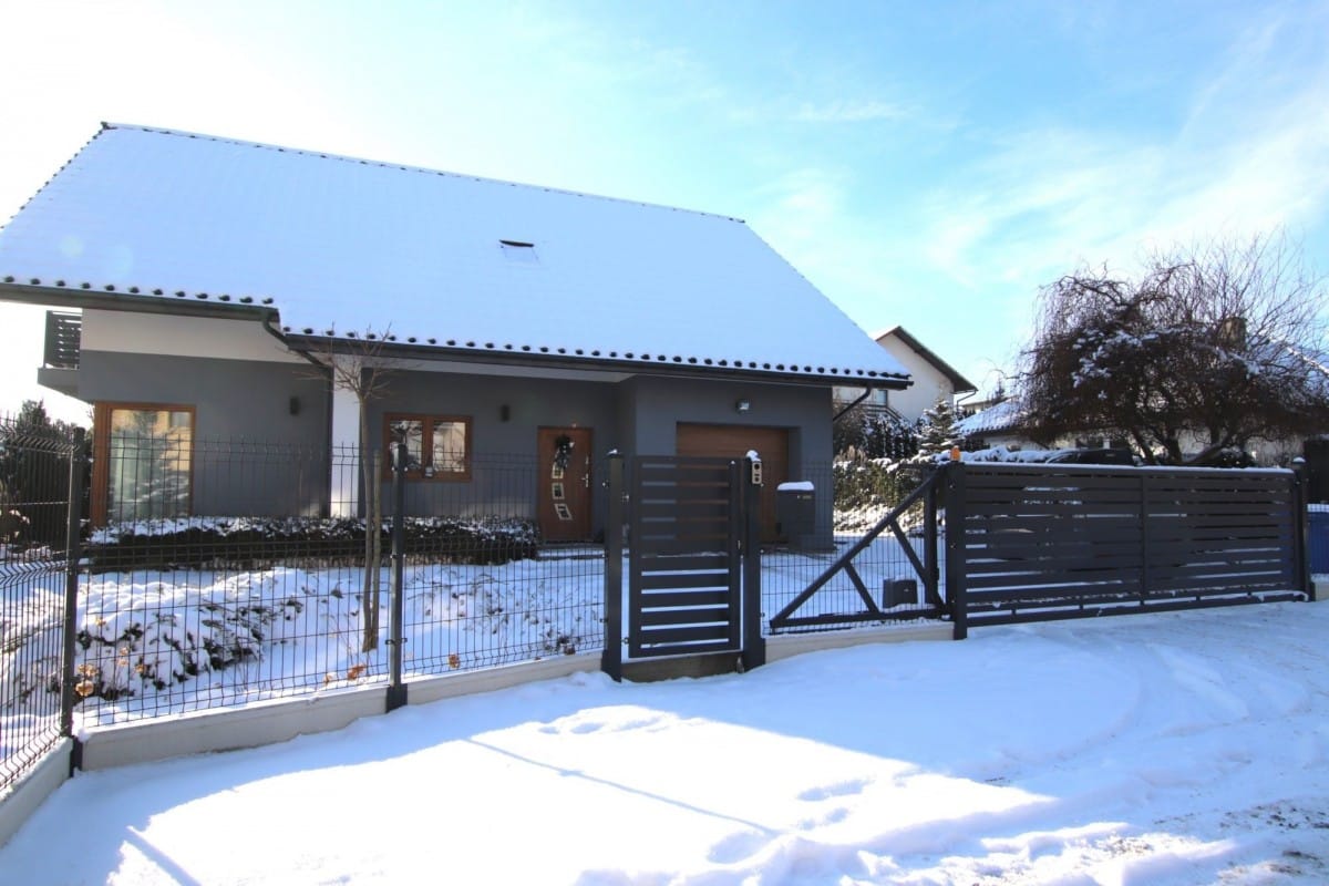 Dom 5 pokojowe na Sprzedaż