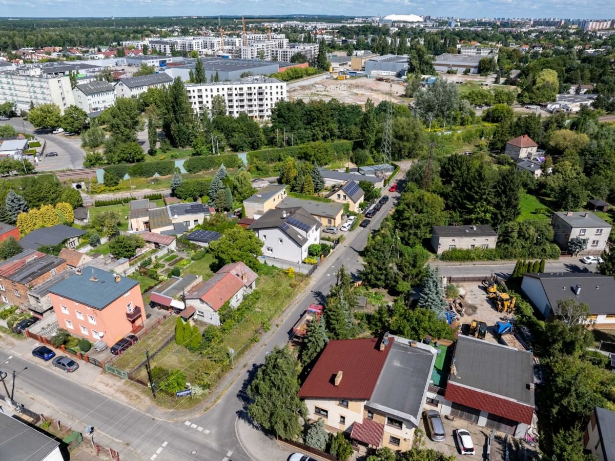 Działka  pokojowe na Sprzedaż