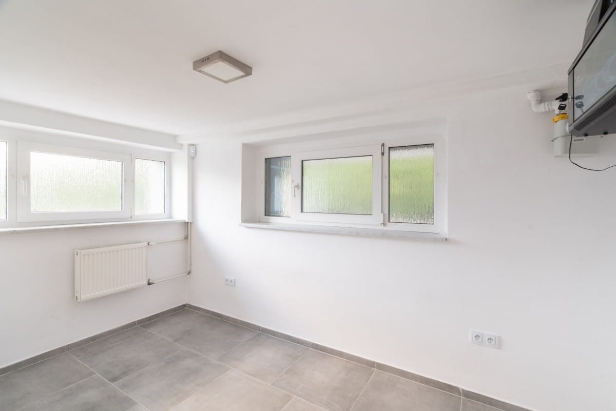 Lokal użytkowy  pokojowe na Wynajem