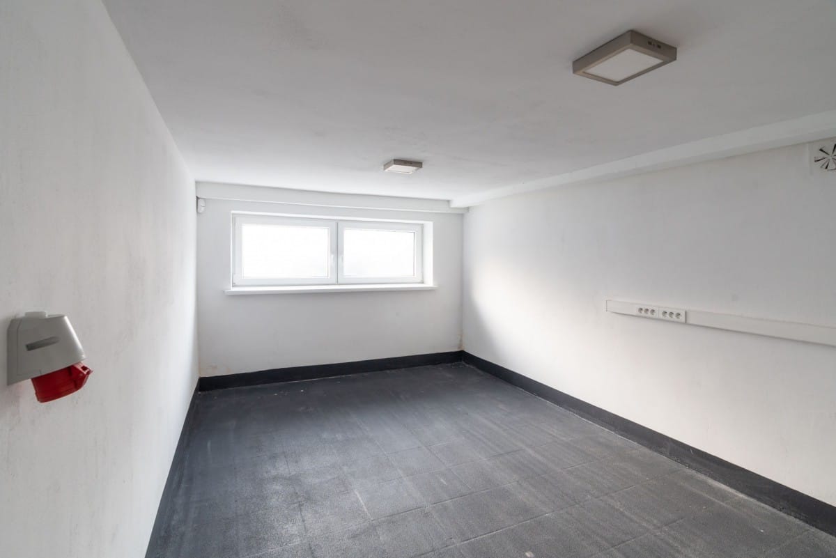 Lokal użytkowy  pokojowe na Wynajem