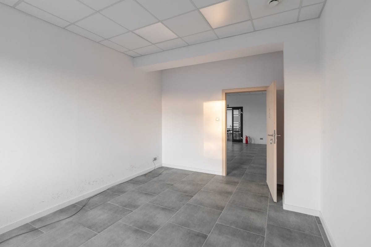 Lokal użytkowy  pokojowe na Wynajem