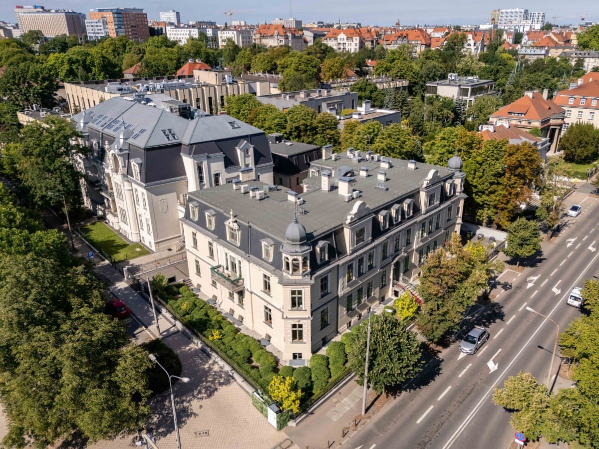 Lokal użytkowy  pokojowe na Wynajem