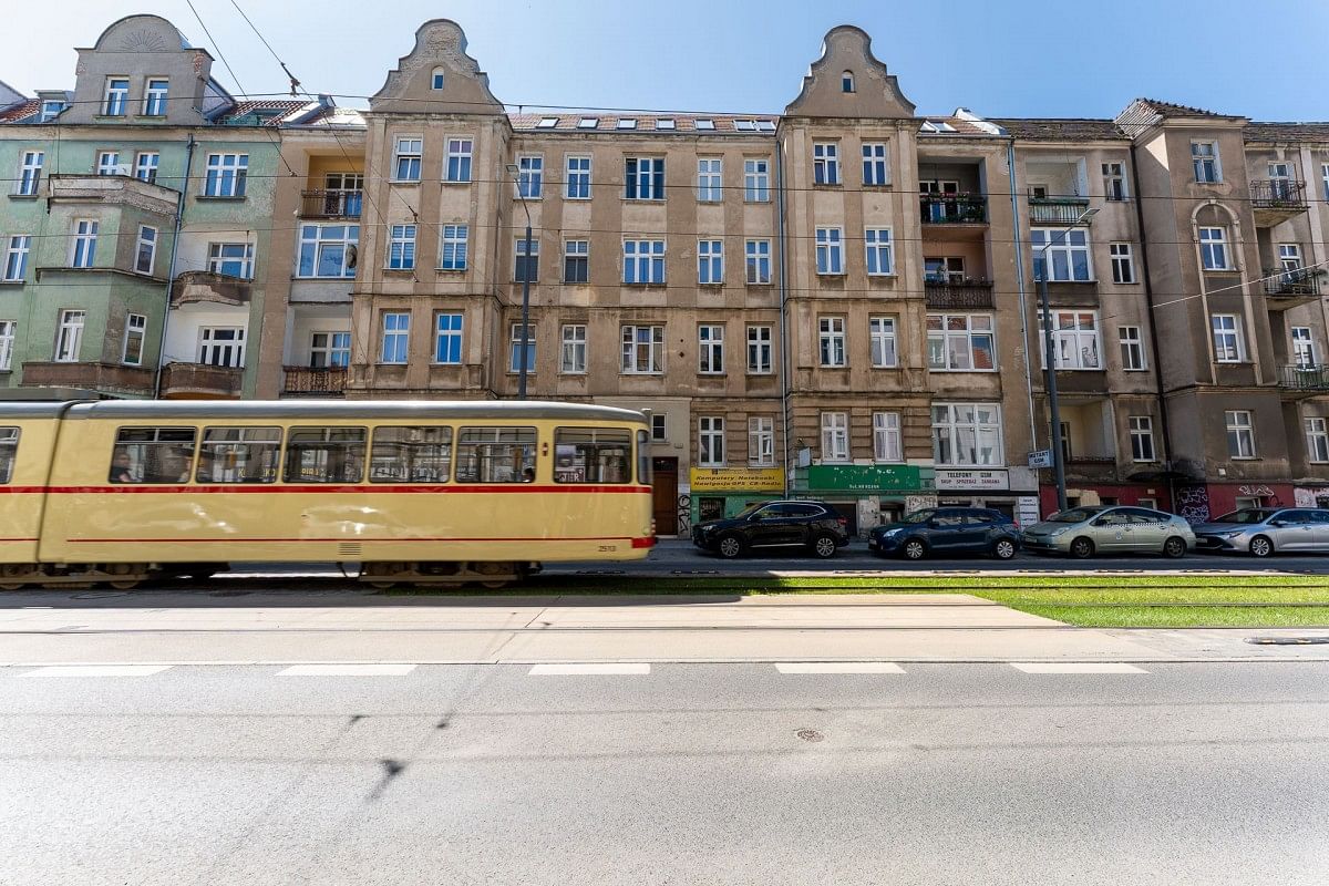 Mieszkanie 3 pokojowe na Sprzedaż