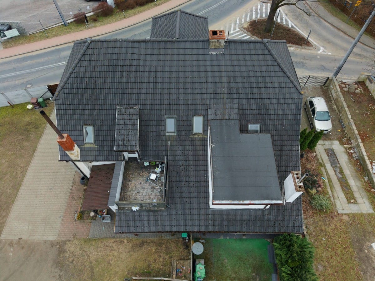 Dom 11 pokojowe na Sprzedaż