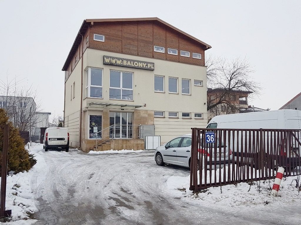 Lokal użytkowy  pokojowe na Sprzedaż