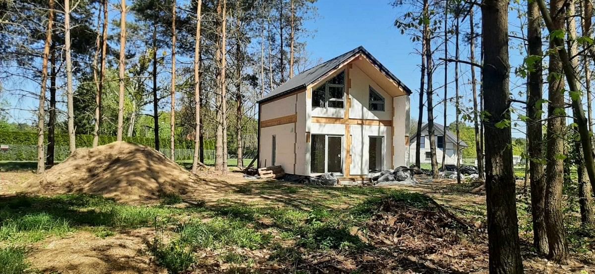 Dom 4 pokojowe na Sprzedaż