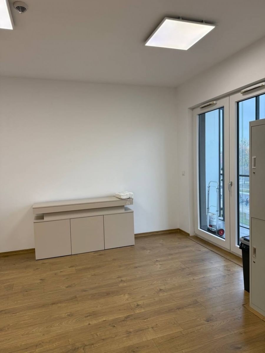 Lokal użytkowy  pokojowe na Wynajem