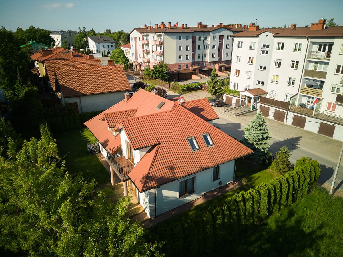 Dom 5 pokojowe na Sprzedaż