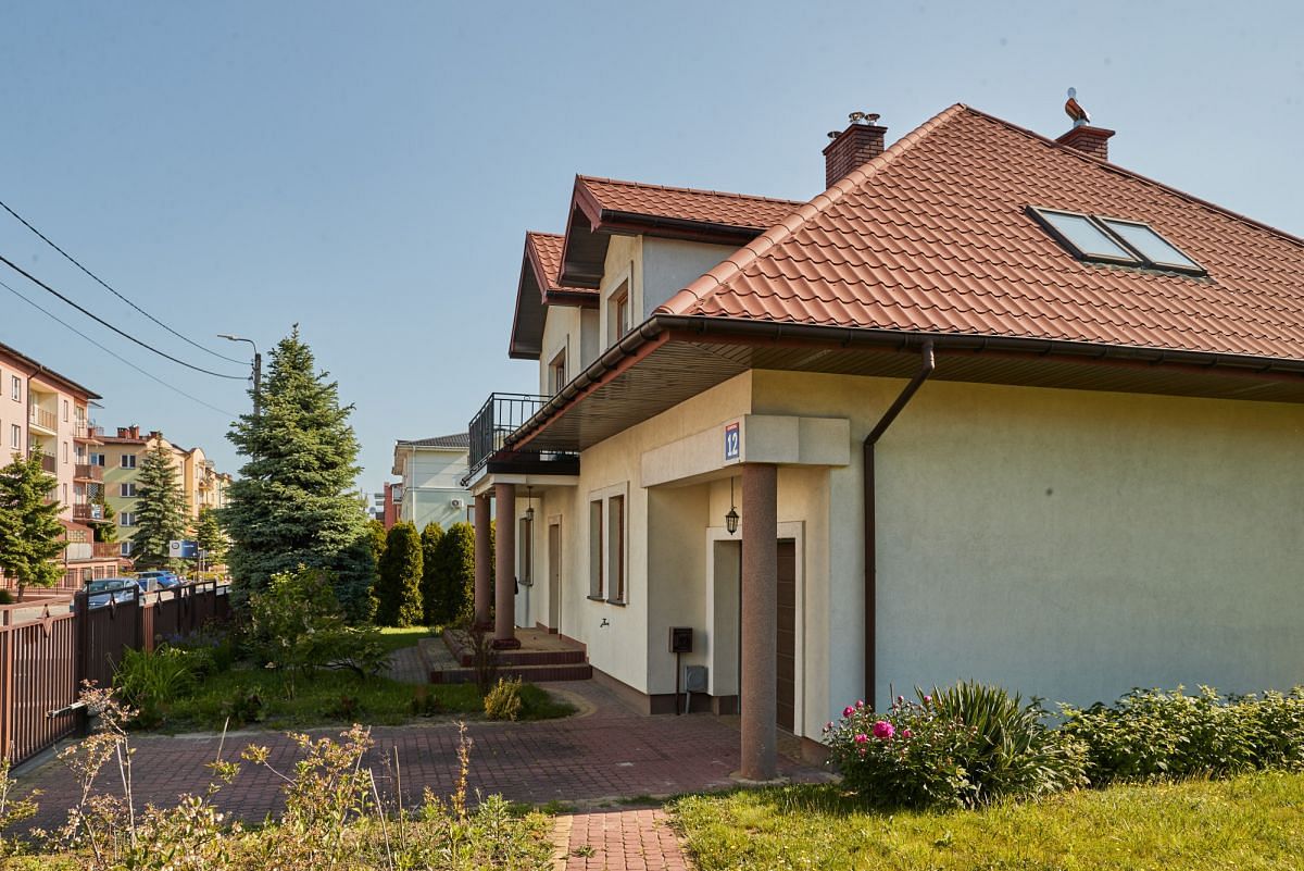 Dom 5 pokojowe na Sprzedaż