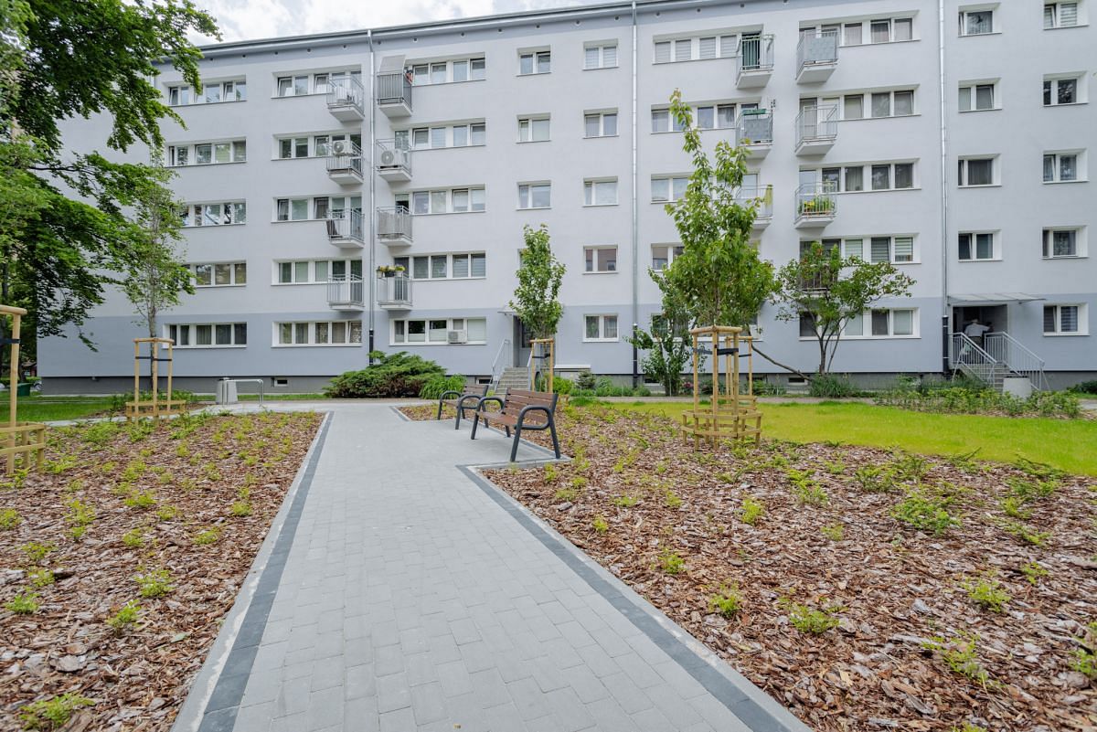 Mieszkanie 3 pokojowe na Sprzedaż