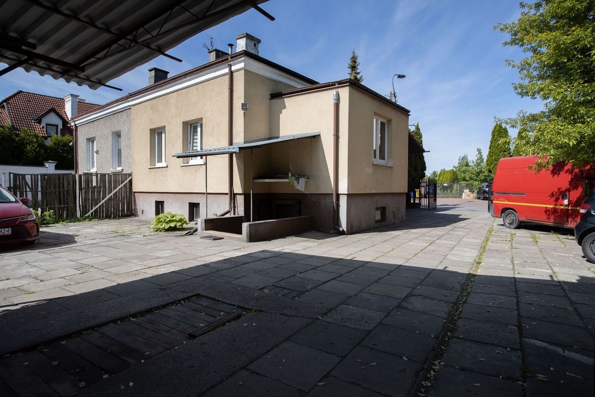 Dom 4 pokojowe na Sprzedaż