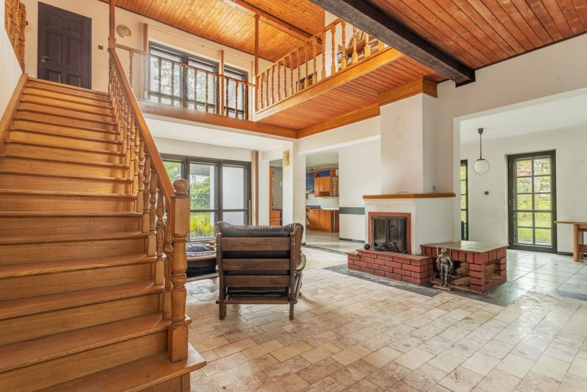 Dom 5 pokojowe na Sprzedaż