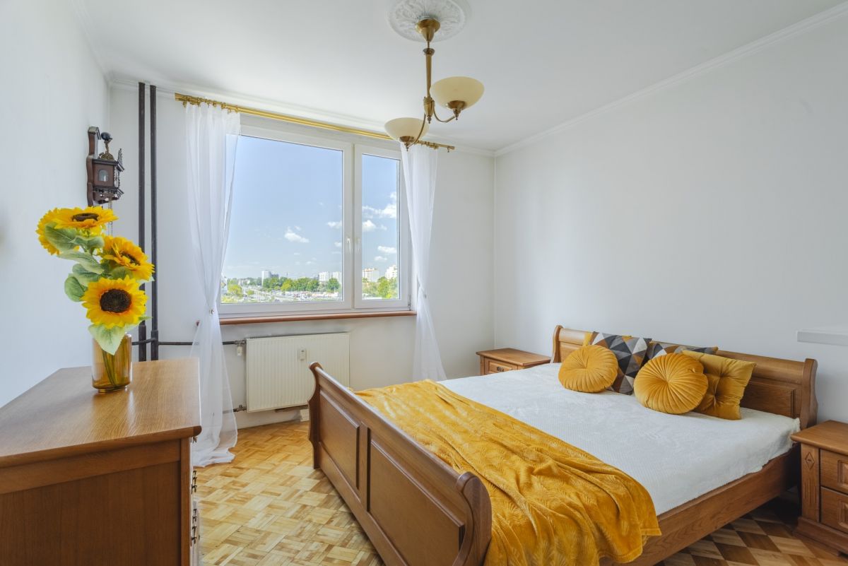 Mieszkanie 3 pokojowe na Sprzedaż