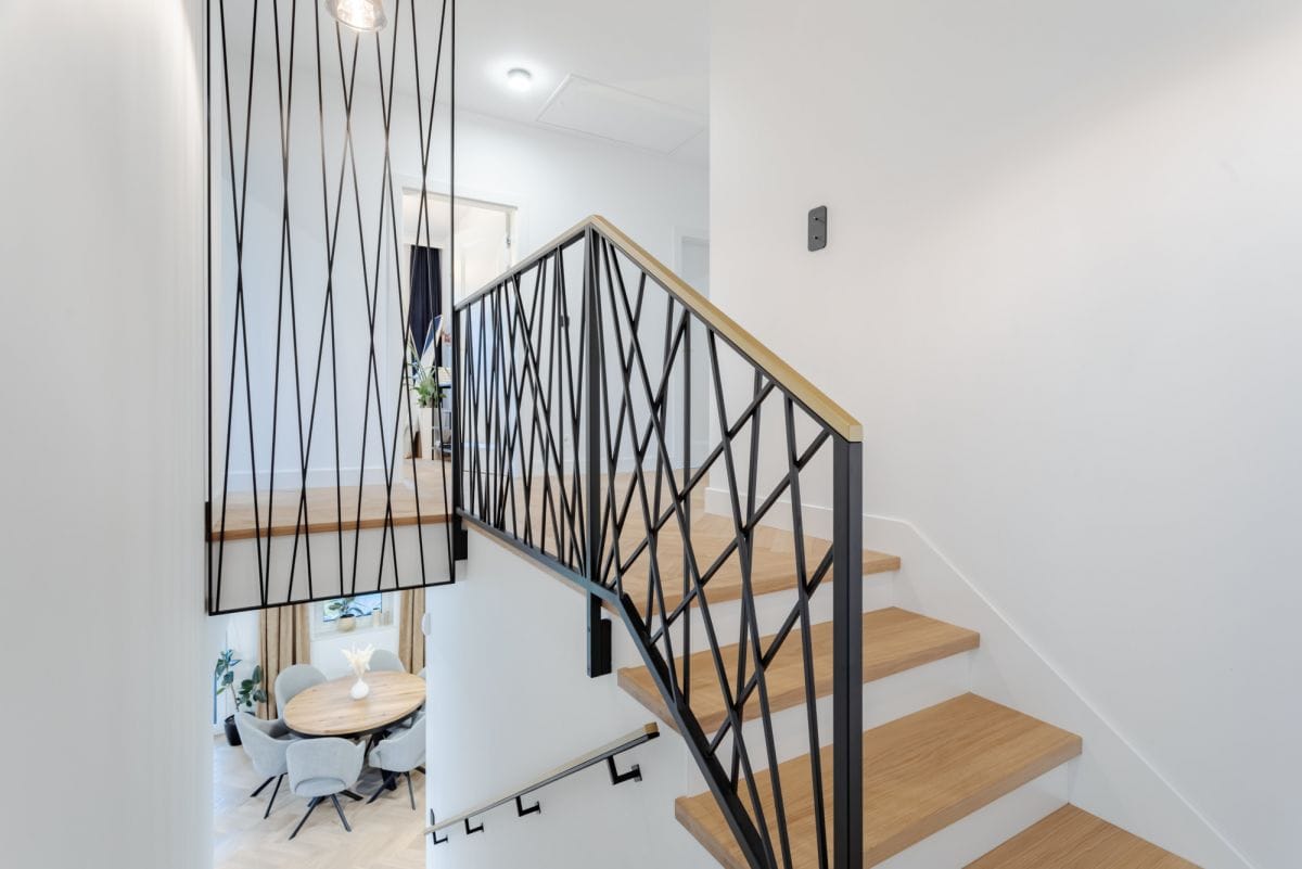 Dom 5 pokojowe na Sprzedaż