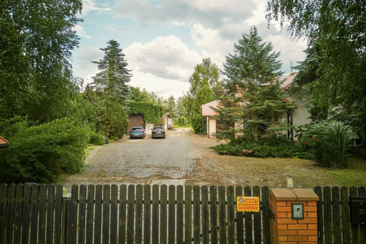 Dom 7 pokojowe na Sprzedaż