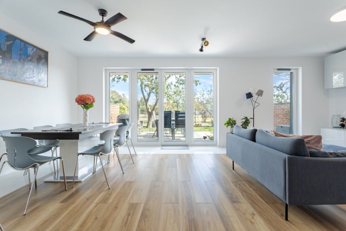 Mieszkanie 5 pokojowe na Sprzedaż