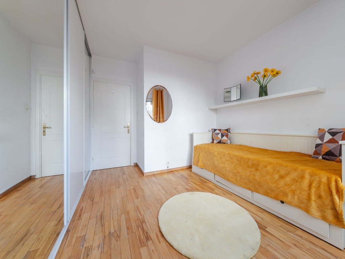 Mieszkanie 3 pokojowe na Sprzedaż