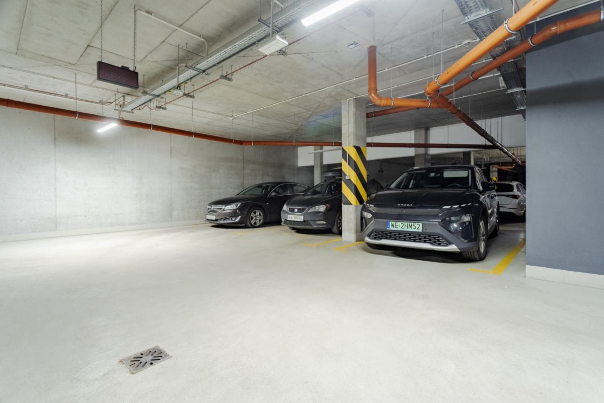 Mieszkanie 4 pokojowe na Sprzedaż