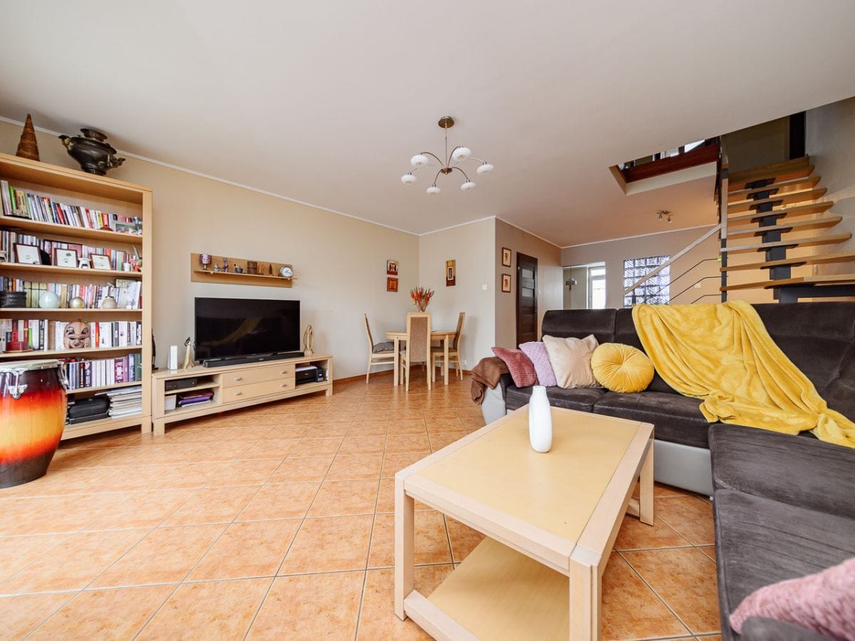 Mieszkanie 5 pokojowe na Sprzedaż