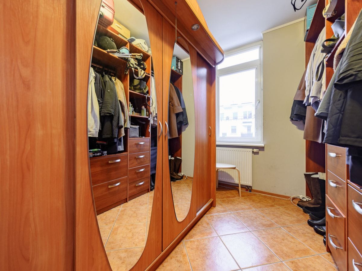 Mieszkanie 5 pokojowe na Sprzedaż