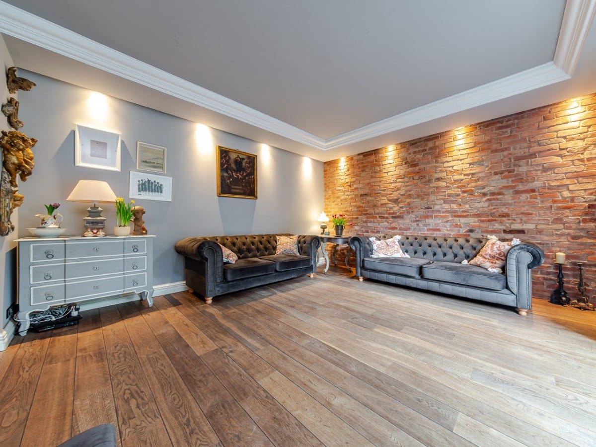 Dom 4 pokojowe na Sprzedaż