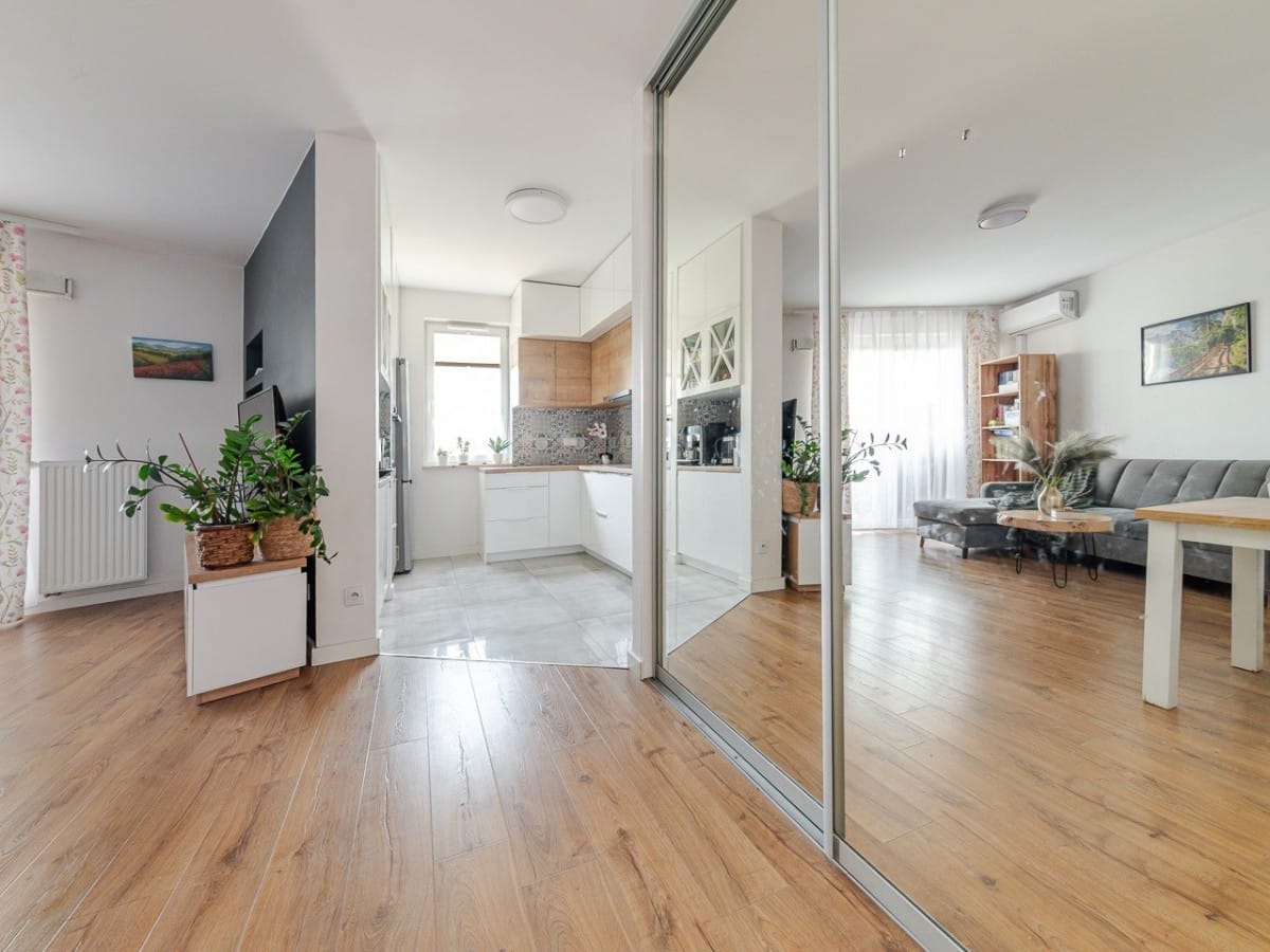 Mieszkanie 3 pokojowe na Sprzedaż