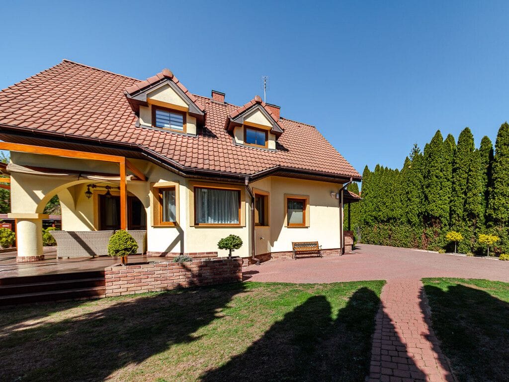 Dom 4 pokojowe na Sprzedaż