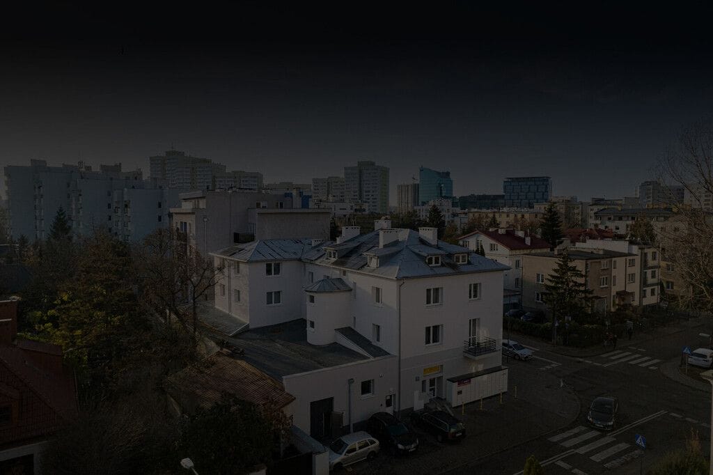 Lokal użytkowy  pokojowe na Sprzedaż