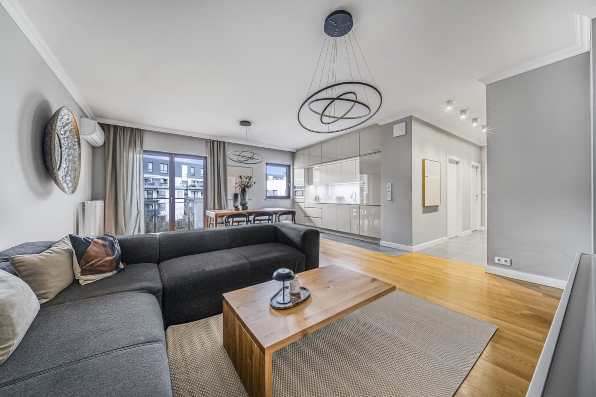 Mieszkanie 3 pokojowe na Sprzedaż