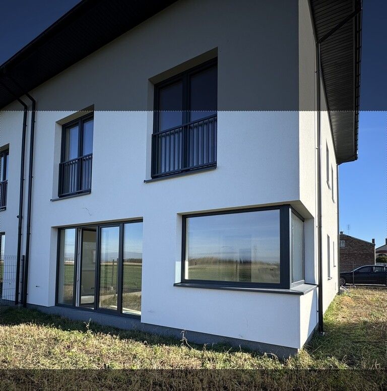 Dom 5 pokojowe na Sprzedaż