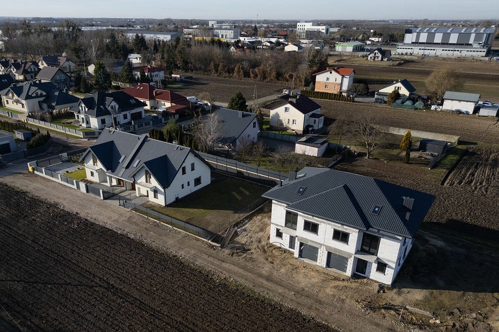 Dom 5 pokojowe na Sprzedaż