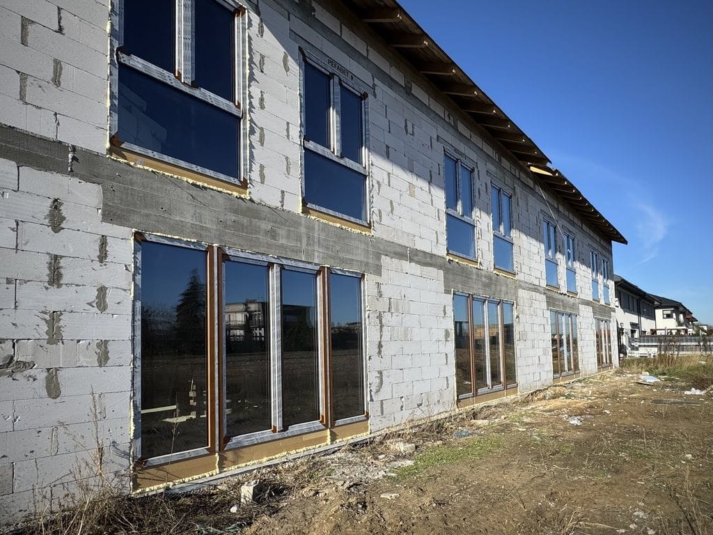 Dom 5 pokojowe na Sprzedaż